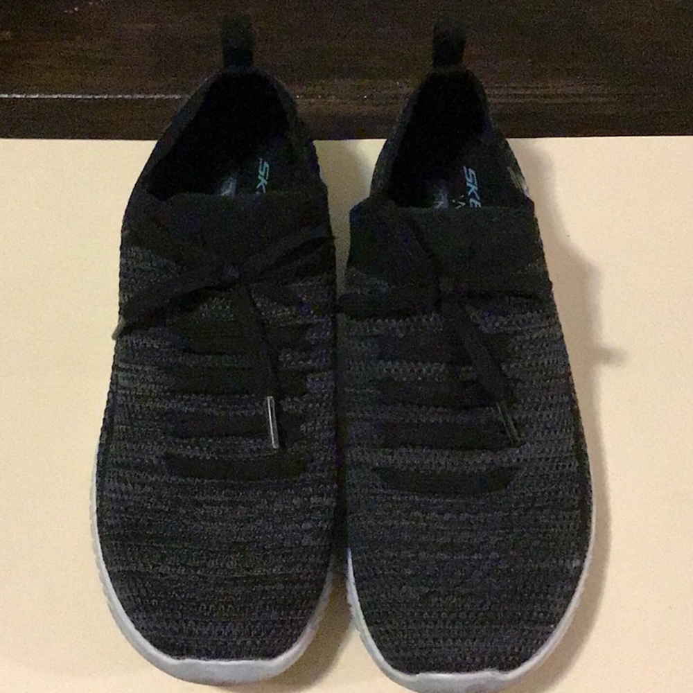 Ladies Skechers
